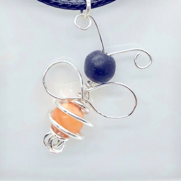 Sterling Silver and Orange Bee Pendant Necklace 17” long - Picture 2 of 8